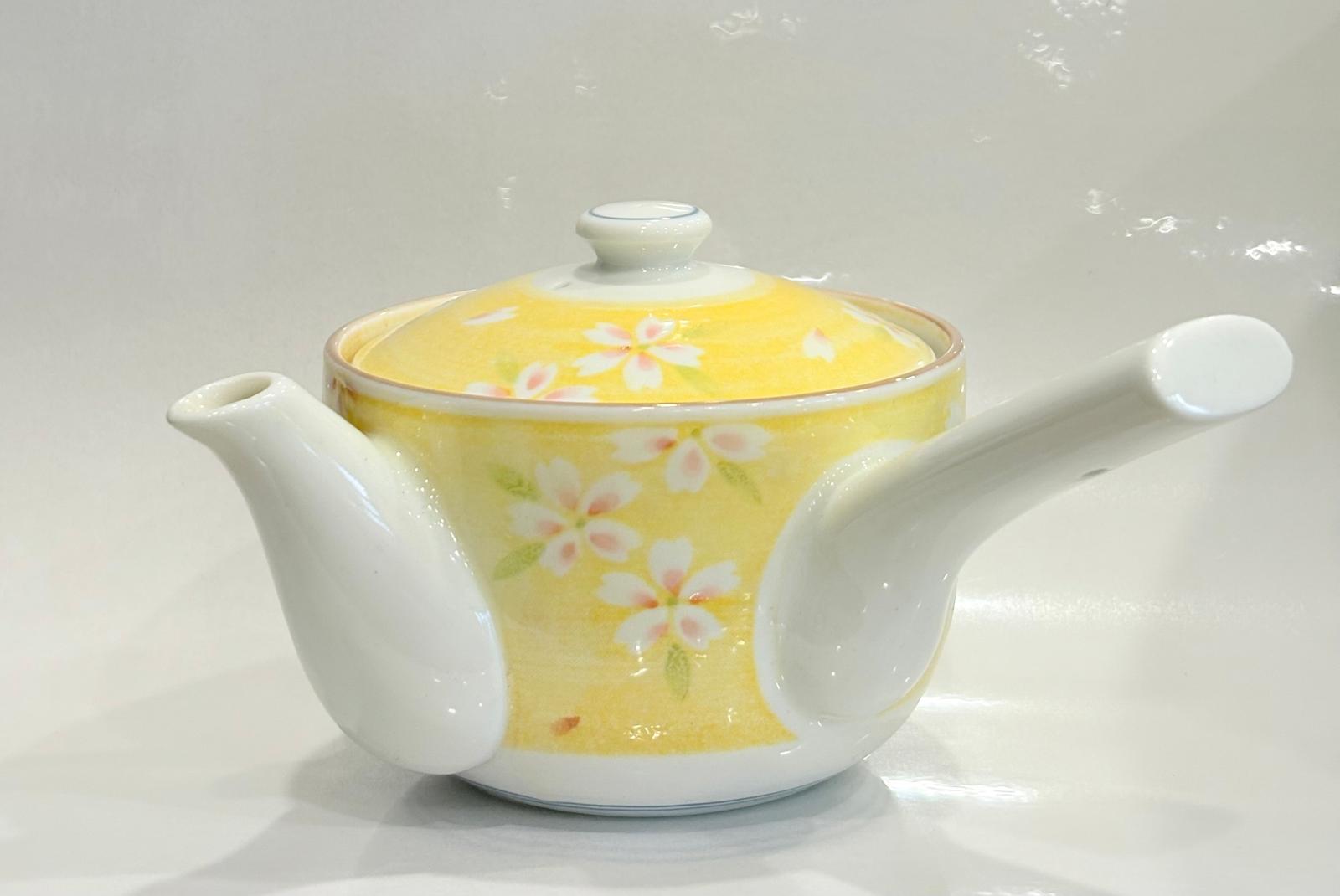 Procelain Japanese Pot Floral Yellow